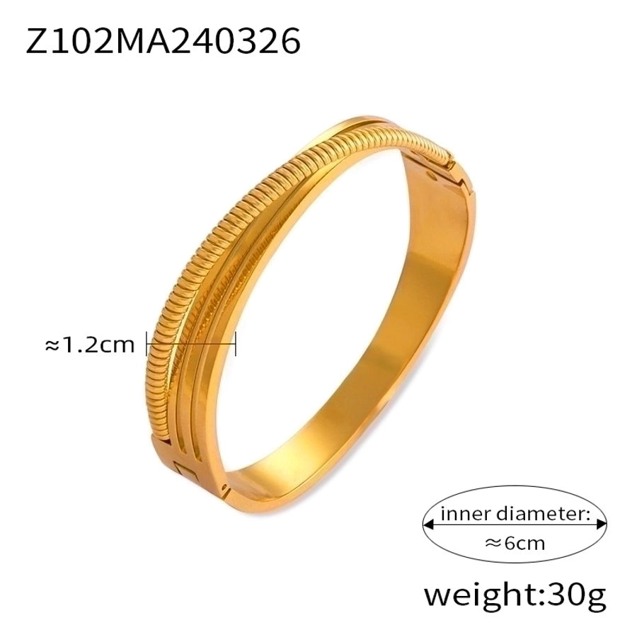 Aesthetic Flower Petal 18K Gold Plated  Bangle